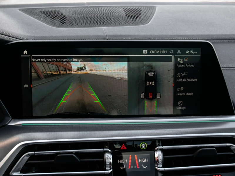 BMW X5 40i xDrive / M-Sport / HUD / PANO / 360, снимка 11 - Автомобили и джипове - 52749524