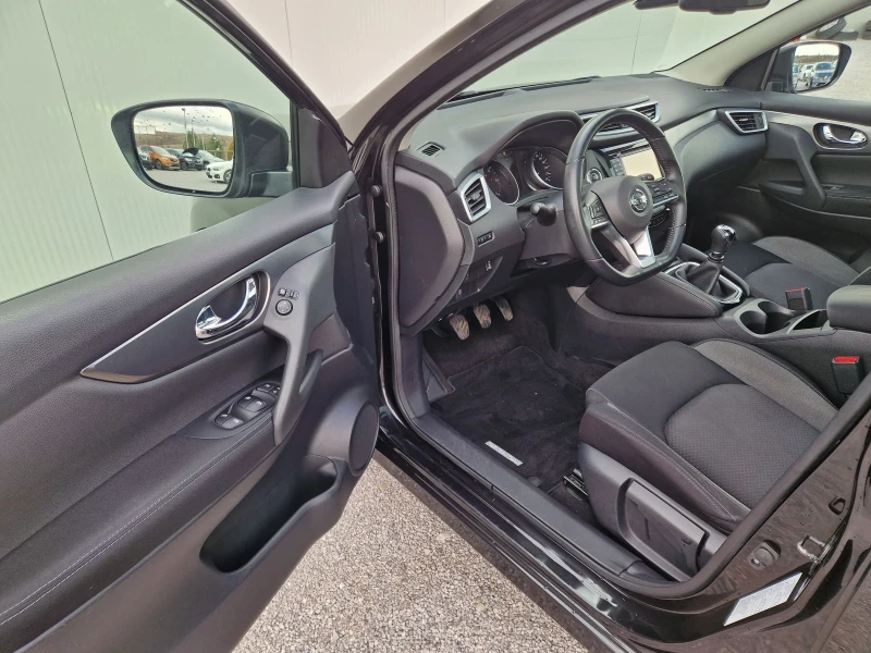 Nissan Qashqai 1.6DCi 4x4 Tekna Facelift Fullled, снимка 7 - Автомобили и джипове - 53375312