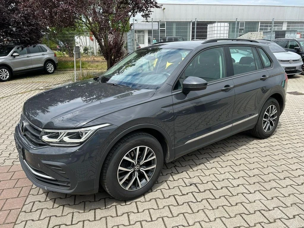 VW Tiguan 2.0TDI/150/AUTOMATIC  - изображение 2