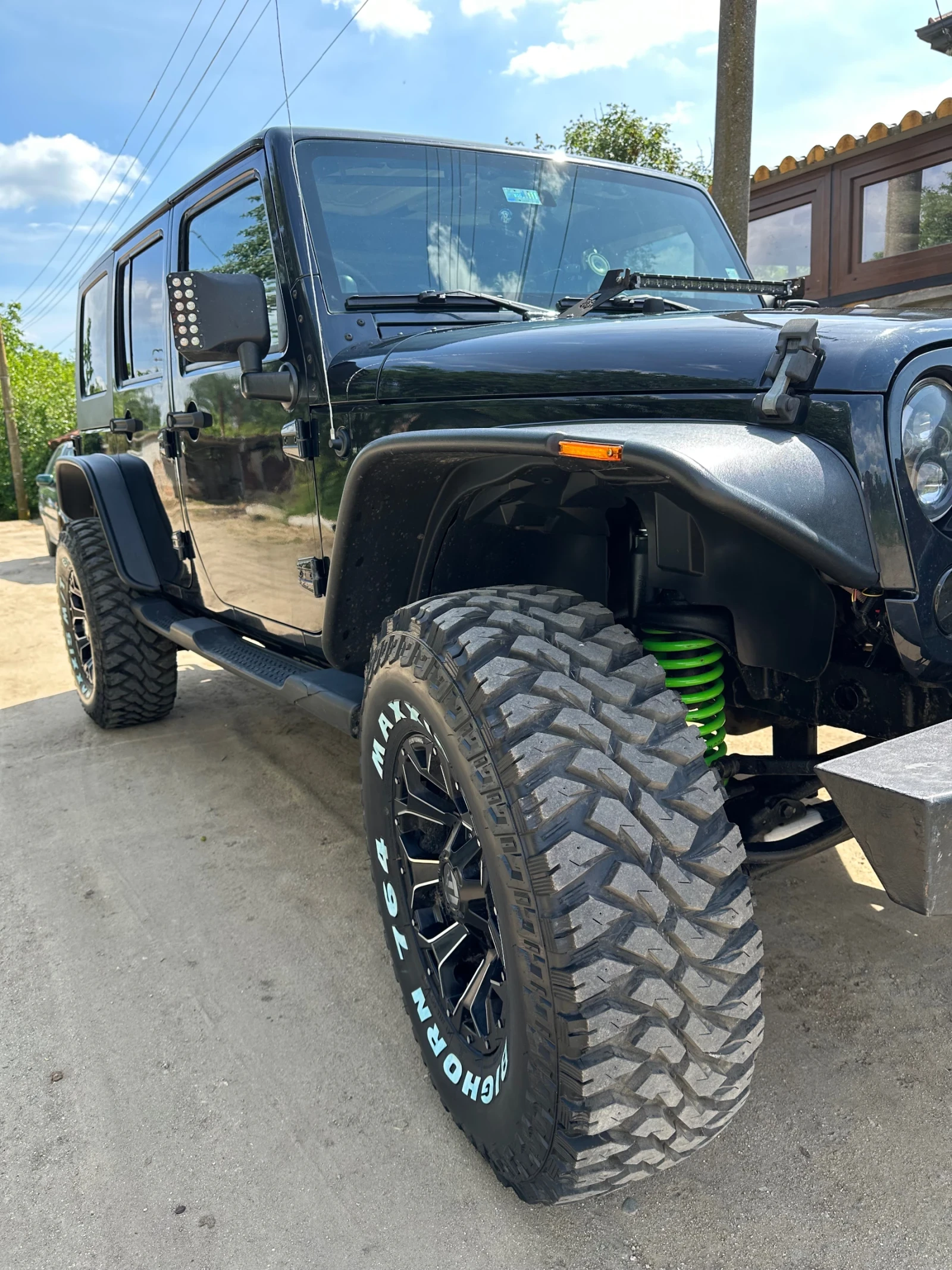 Jeep Wrangler SAHARA - изображение 8