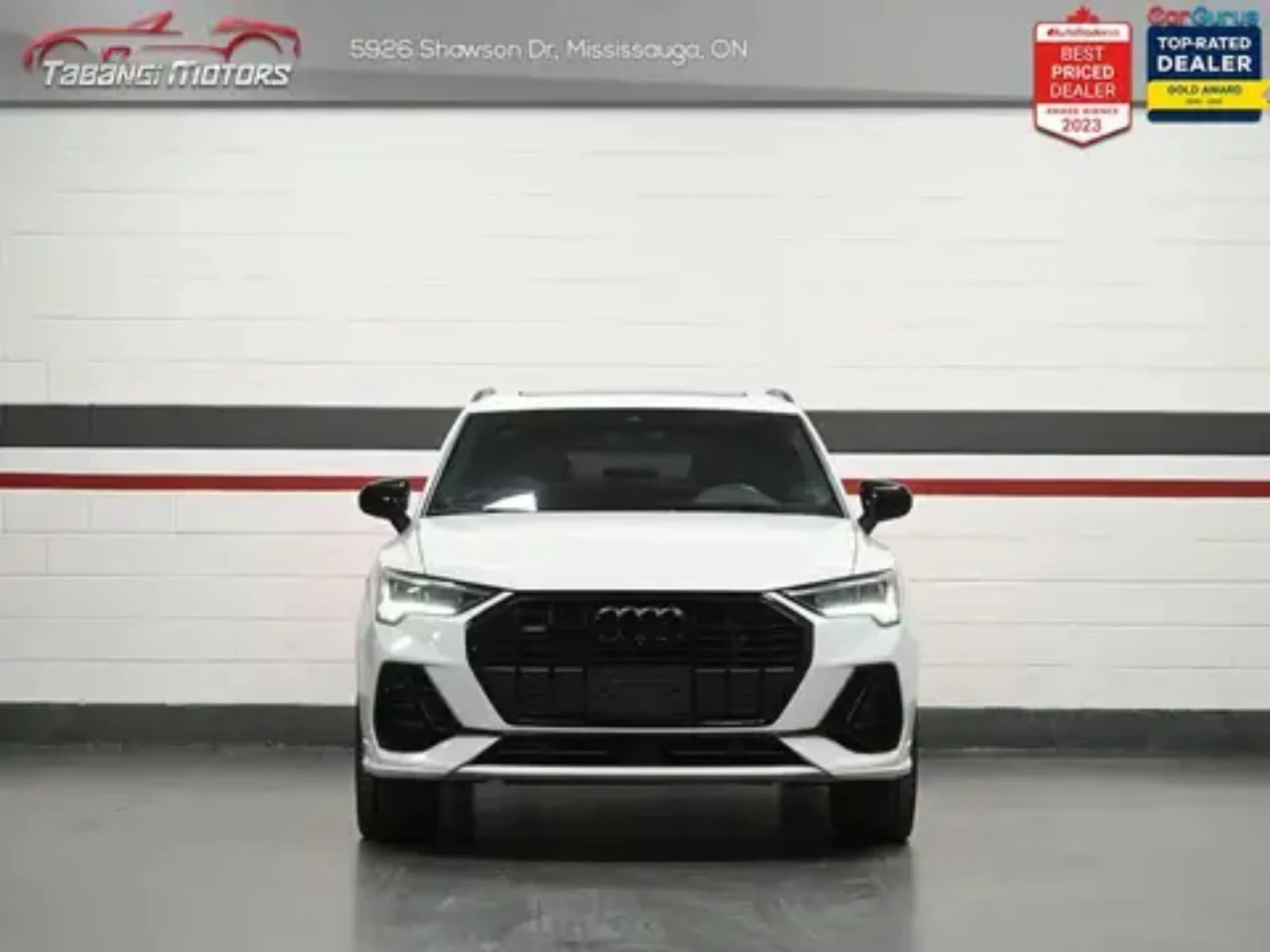 Audi Q3 2023/S-line/SONOS AUDIO/CAMERA/PANO/4X4, снимка 2 - Автомобили и джипове - 53887973