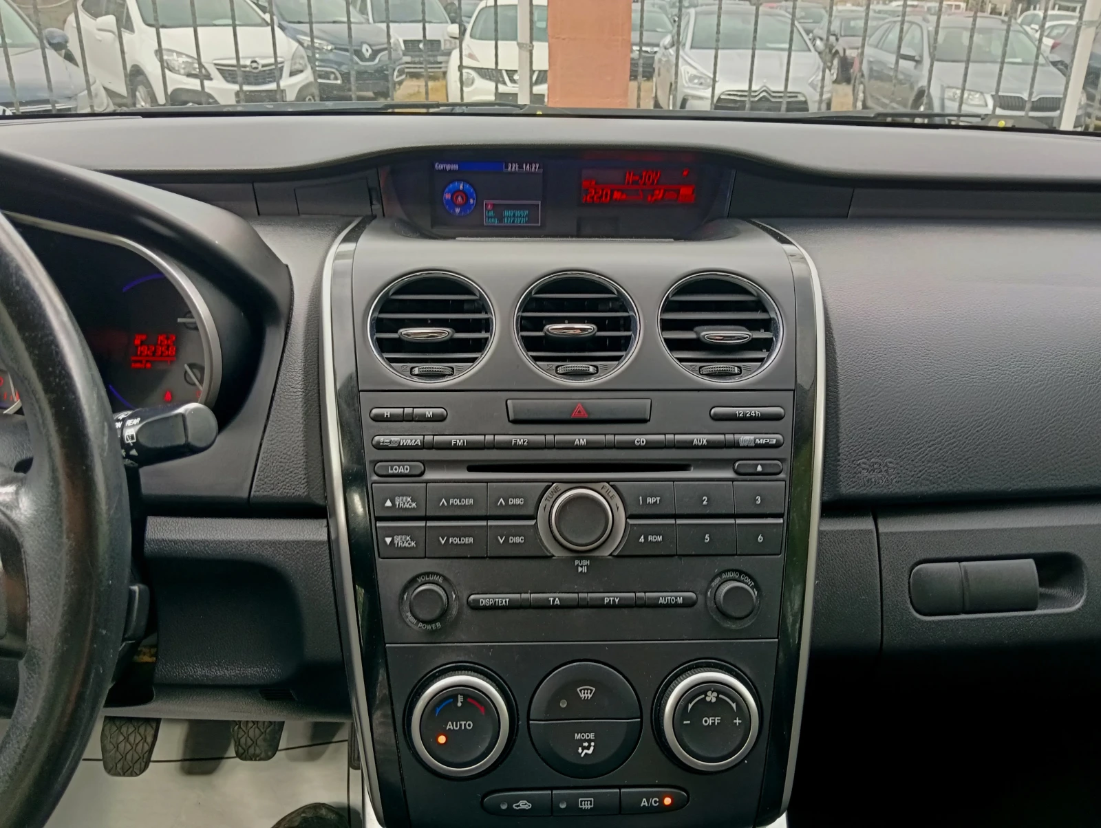 Mazda CX-7 2.2D REVOLUTION, снимка 12 - Автомобили и джипове - 54620812