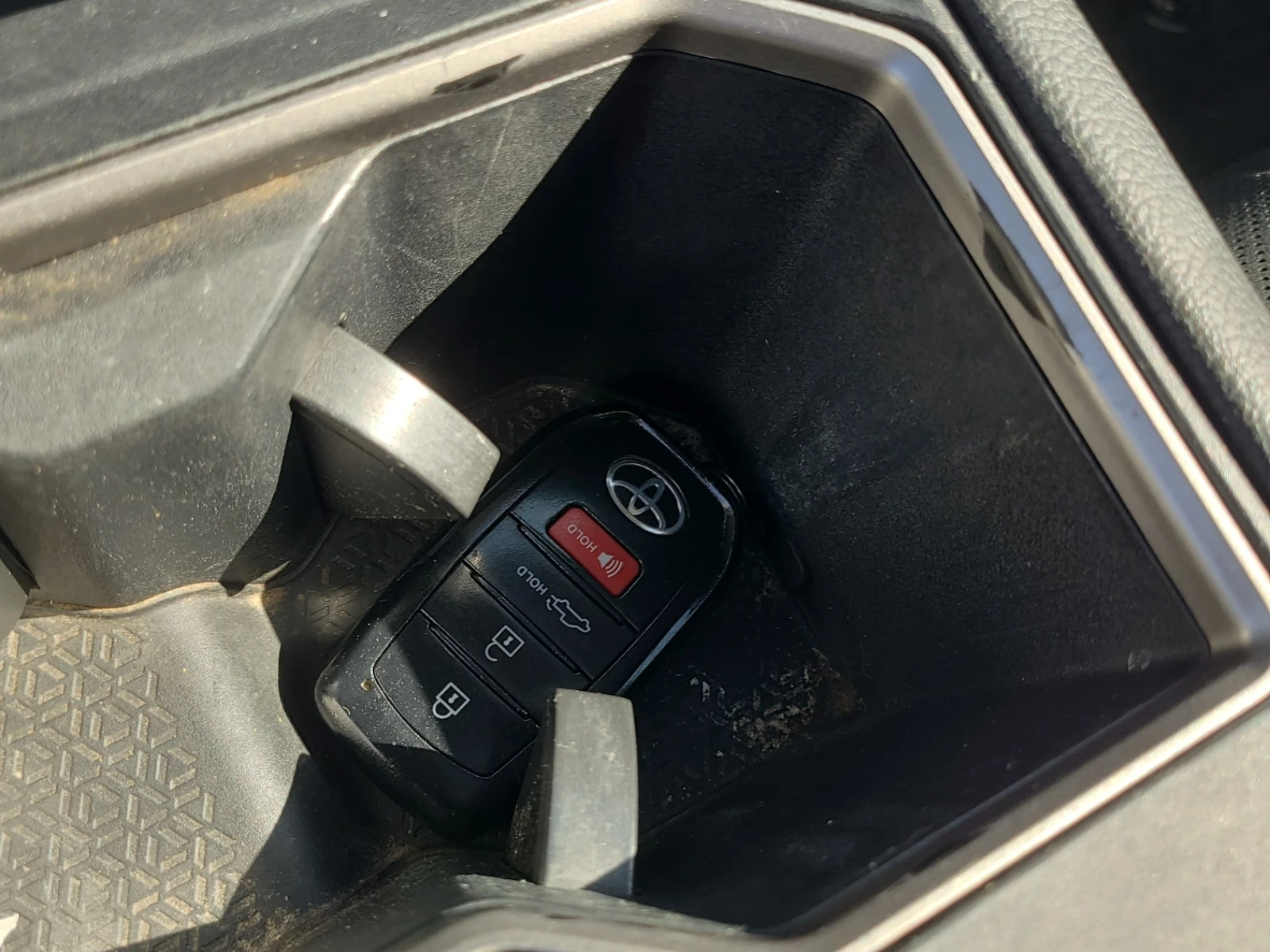 Toyota Tundra LIMITED CREW CAB SHORT BED, снимка 12 - Автомобили и джипове - 54757001