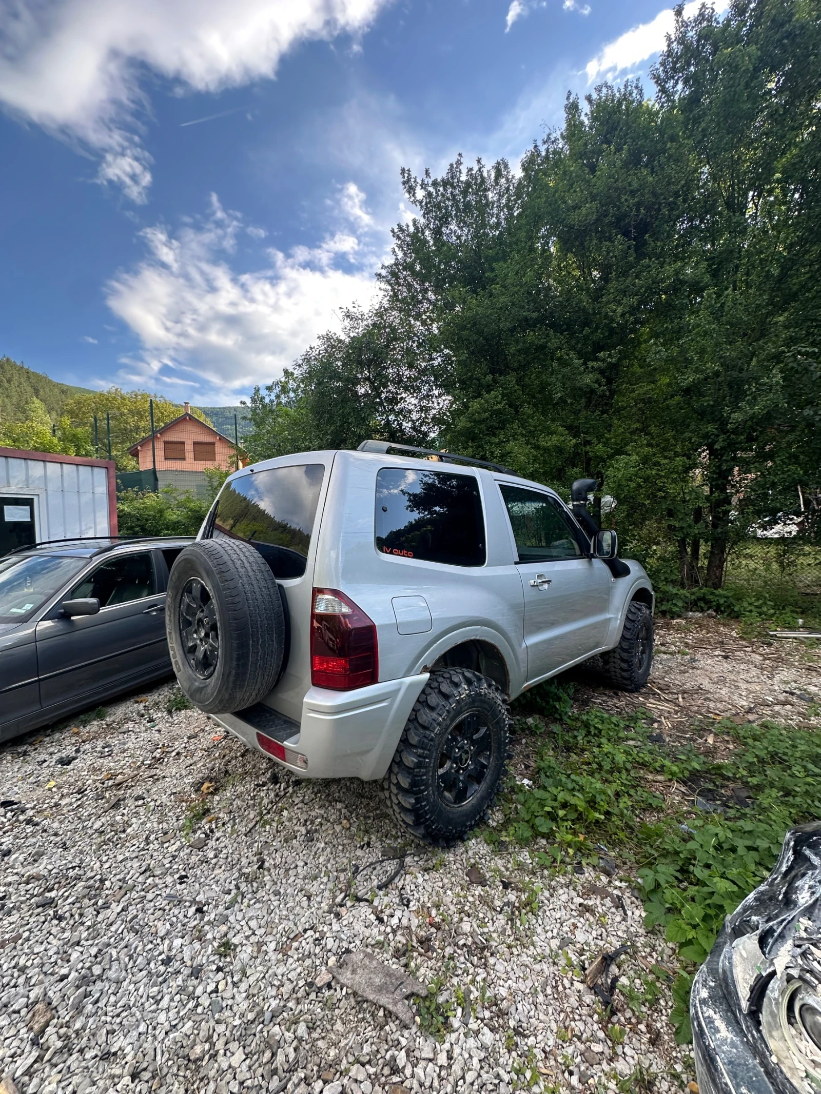 Mitsubishi Pajero 2.5tdi, снимка 4 - Автомобили и джипове - 54802889