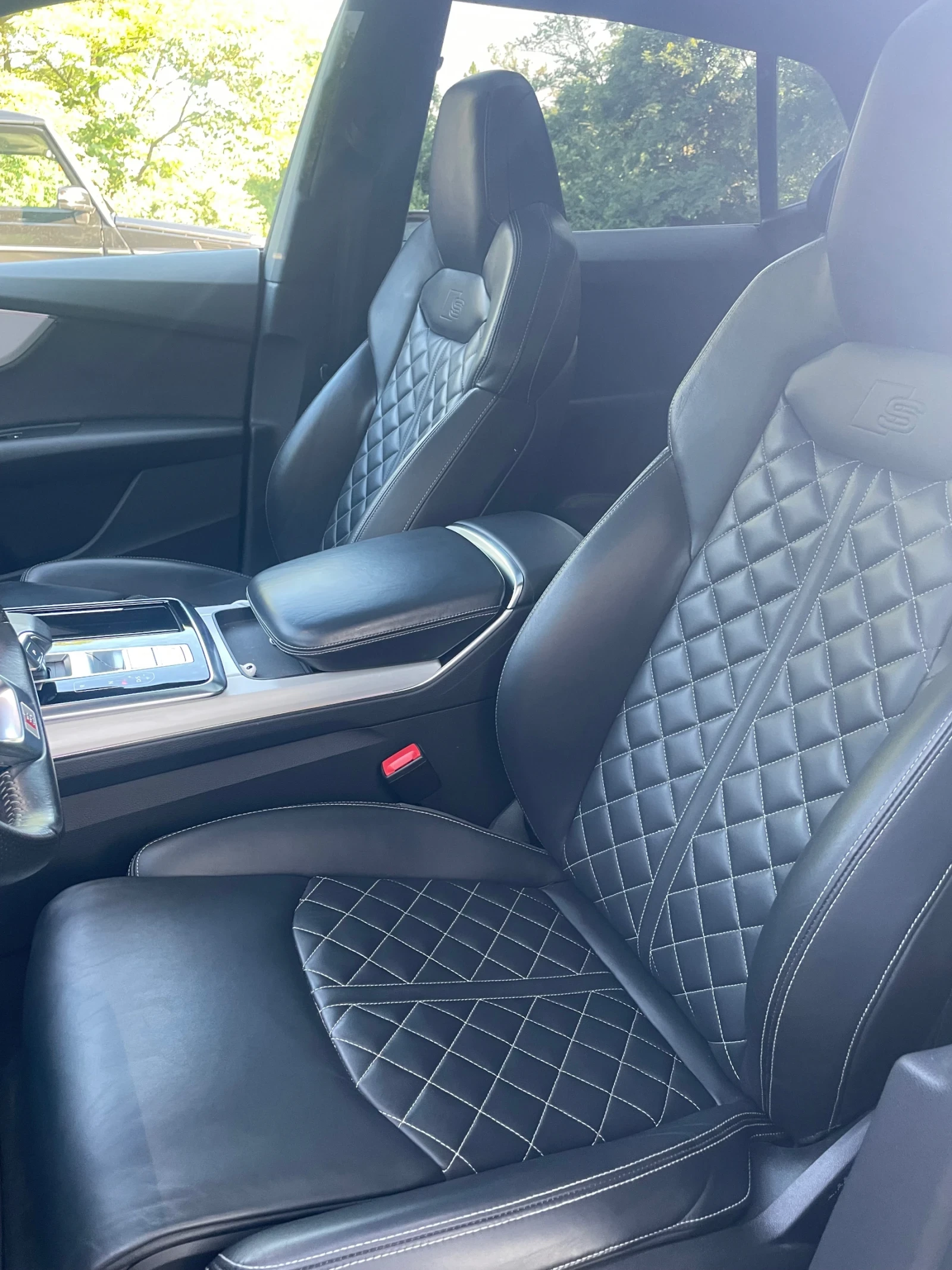 Audi Q8, снимка 12 - Автомобили и джипове - 55195099