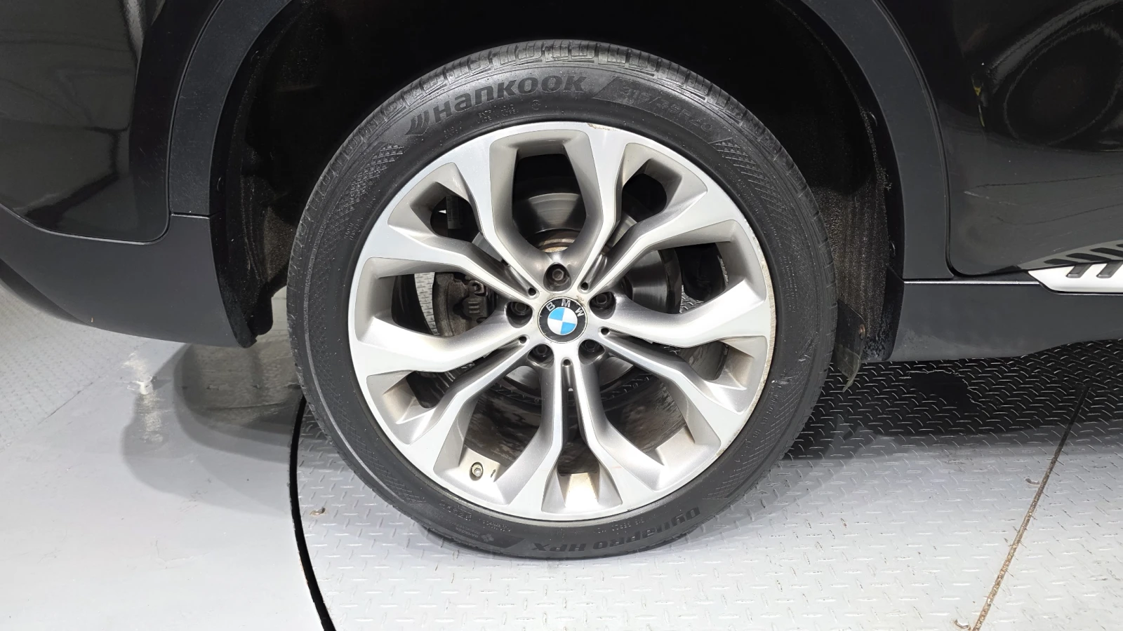 BMW X6 xDrive30d* HUD* ЕЛ. БАГАЖНИК* 360* КРАЙНА ЦЕНА, снимка 5 - Автомобили и джипове - 55367109
