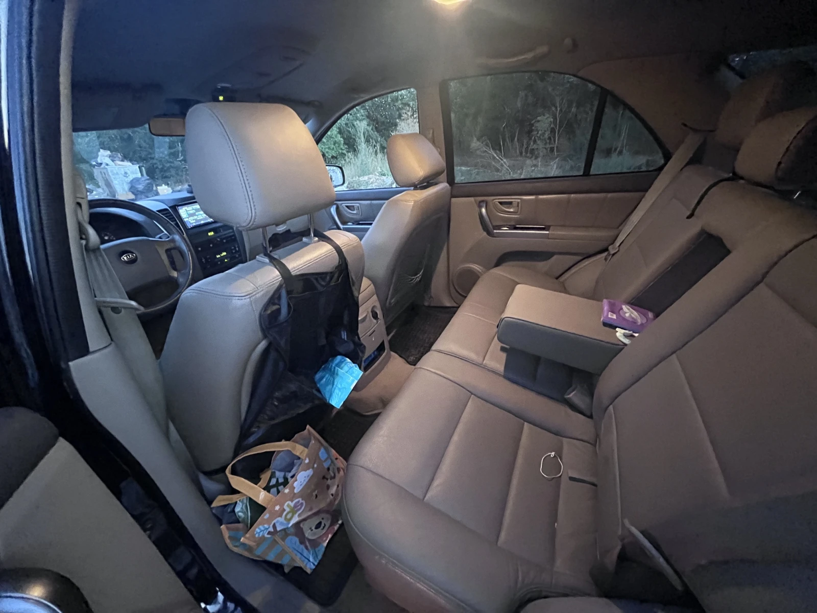 Kia Sorento, снимка 8 - Автомобили и джипове - 55504615