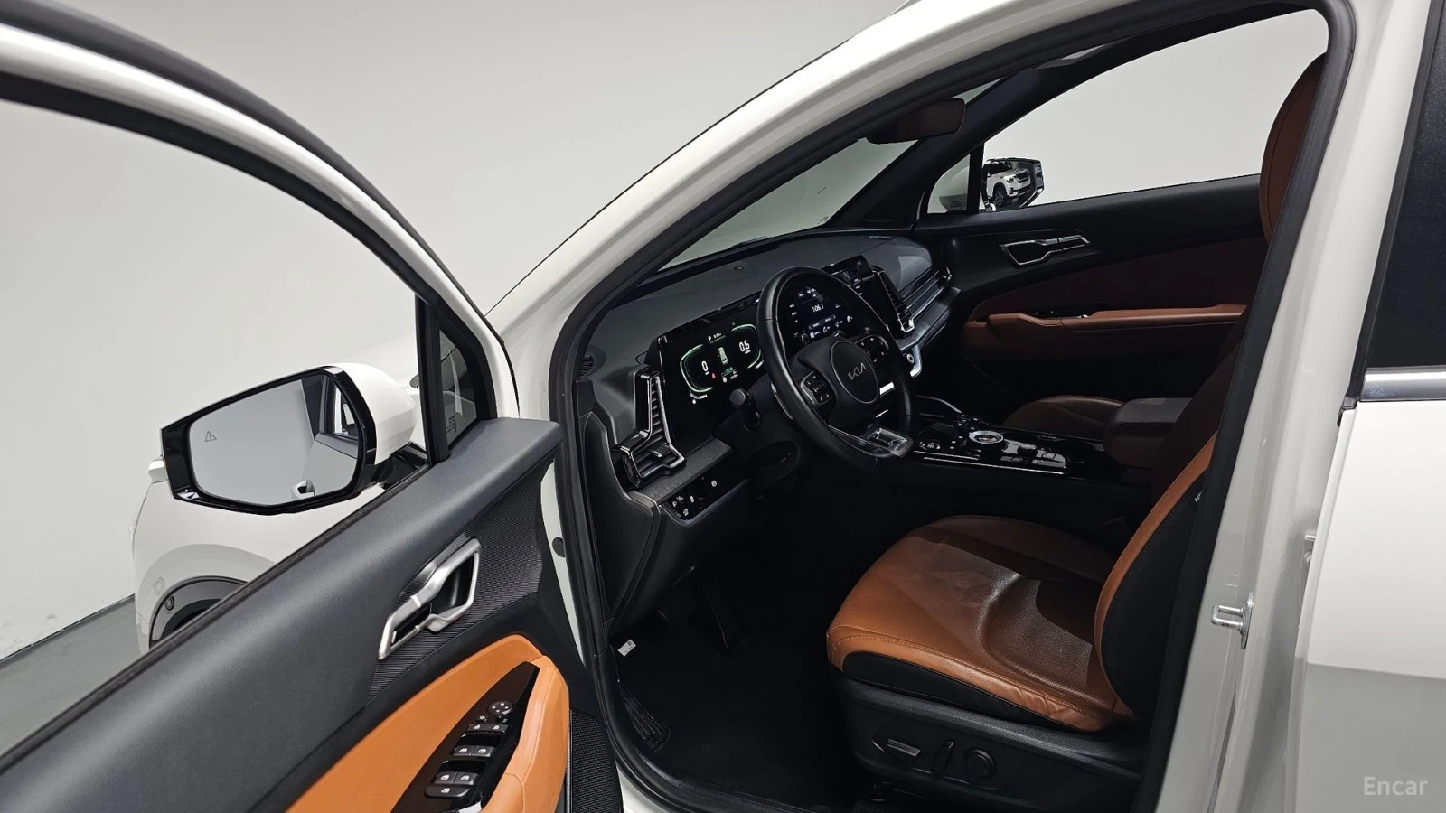 Kia Sportage NOBLESSE/DRIVE-ASSISTS/DIGITAL/1.6-TURBO, снимка 5 - Автомобили и джипове - 55678932