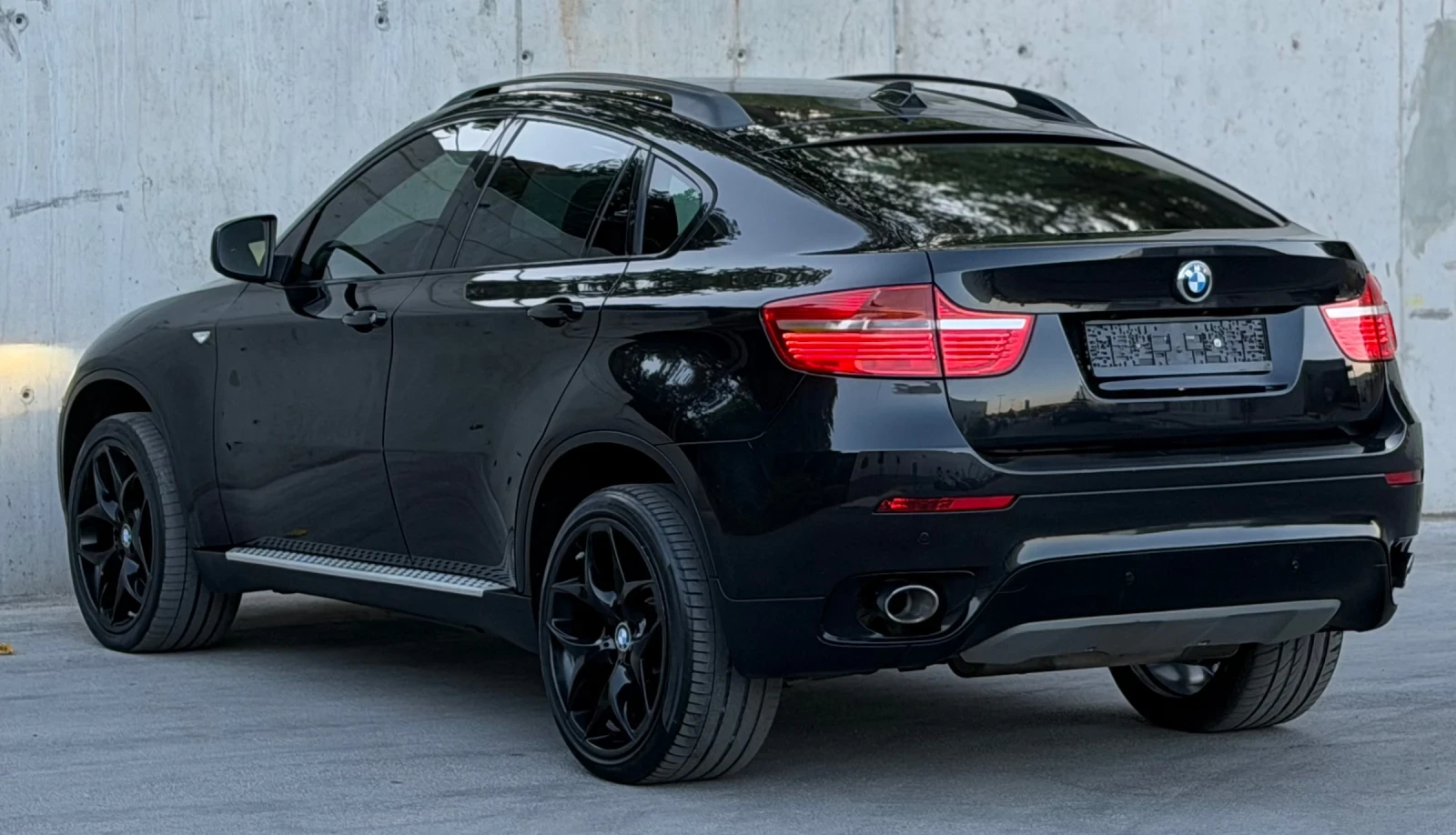BMW X6 4.0D 306кс 8ZF * Масаж* * Обдухване* Full, снимка 4 - Автомобили и джипове - 55943001