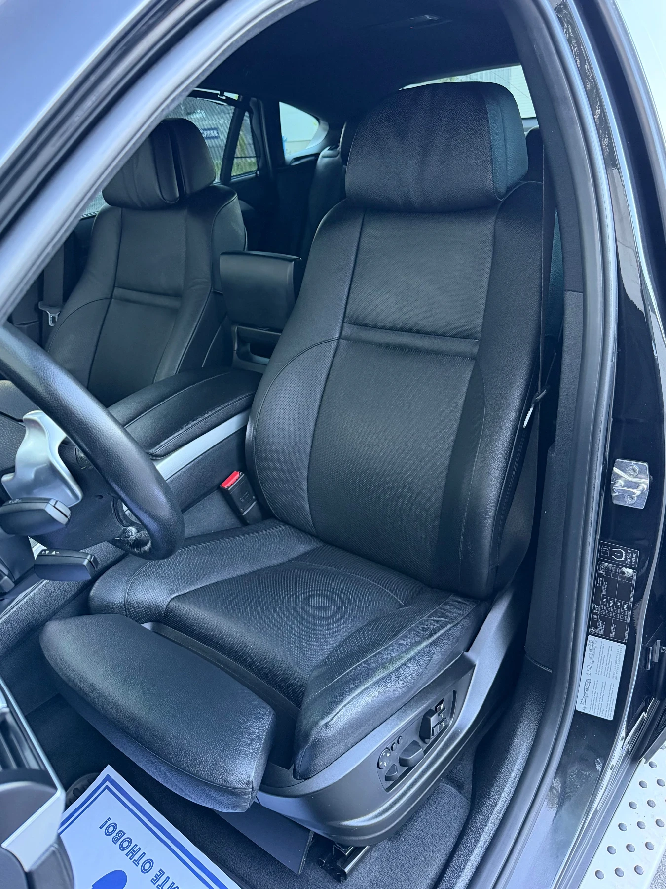 BMW X6 4.0D 306кс 8ZF * Масаж* * Обдухване* Full, снимка 12 - Автомобили и джипове - 55943001