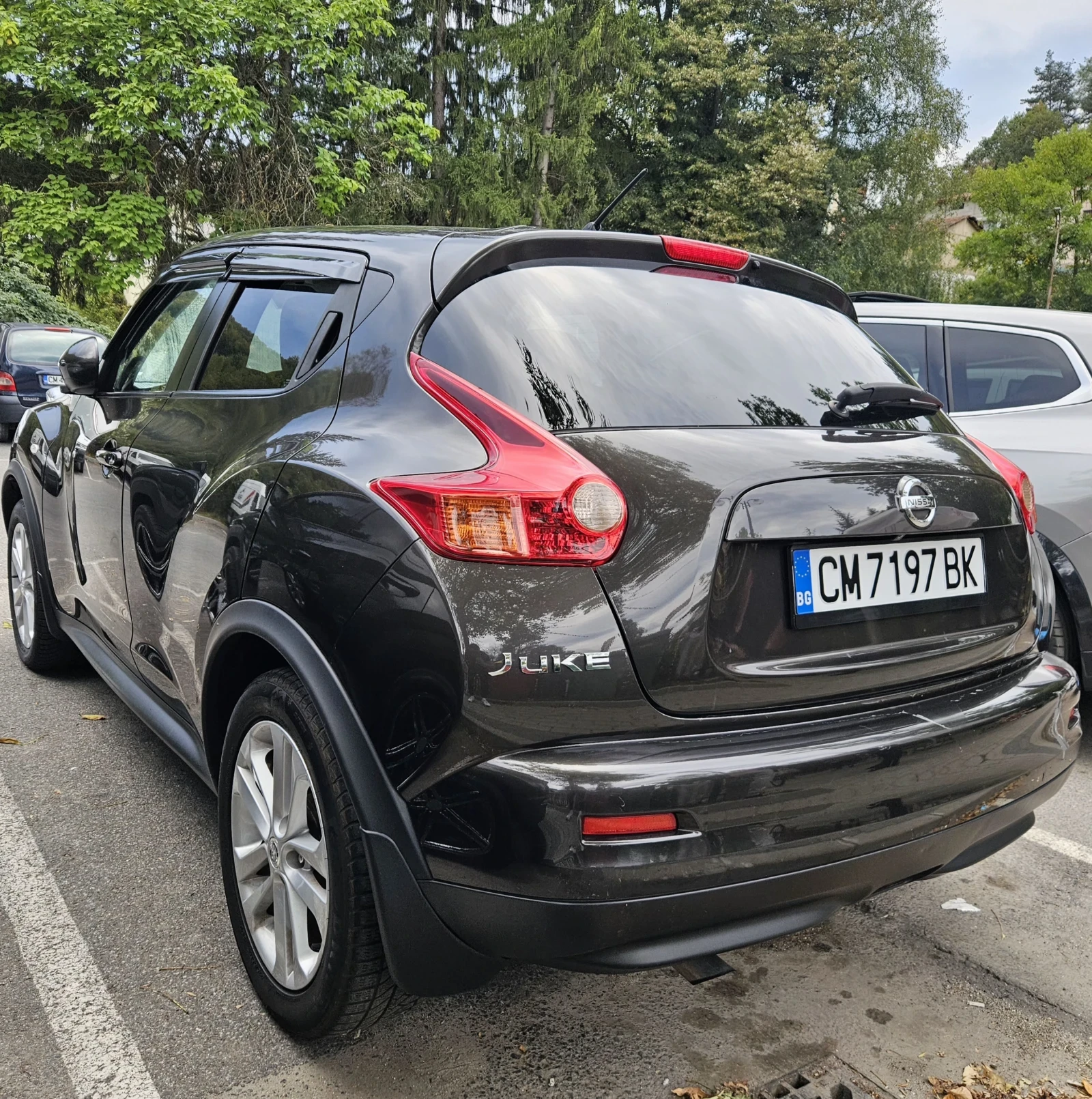 Nissan Juke 1.6, снимка 4 - Автомобили и джипове - 56168425