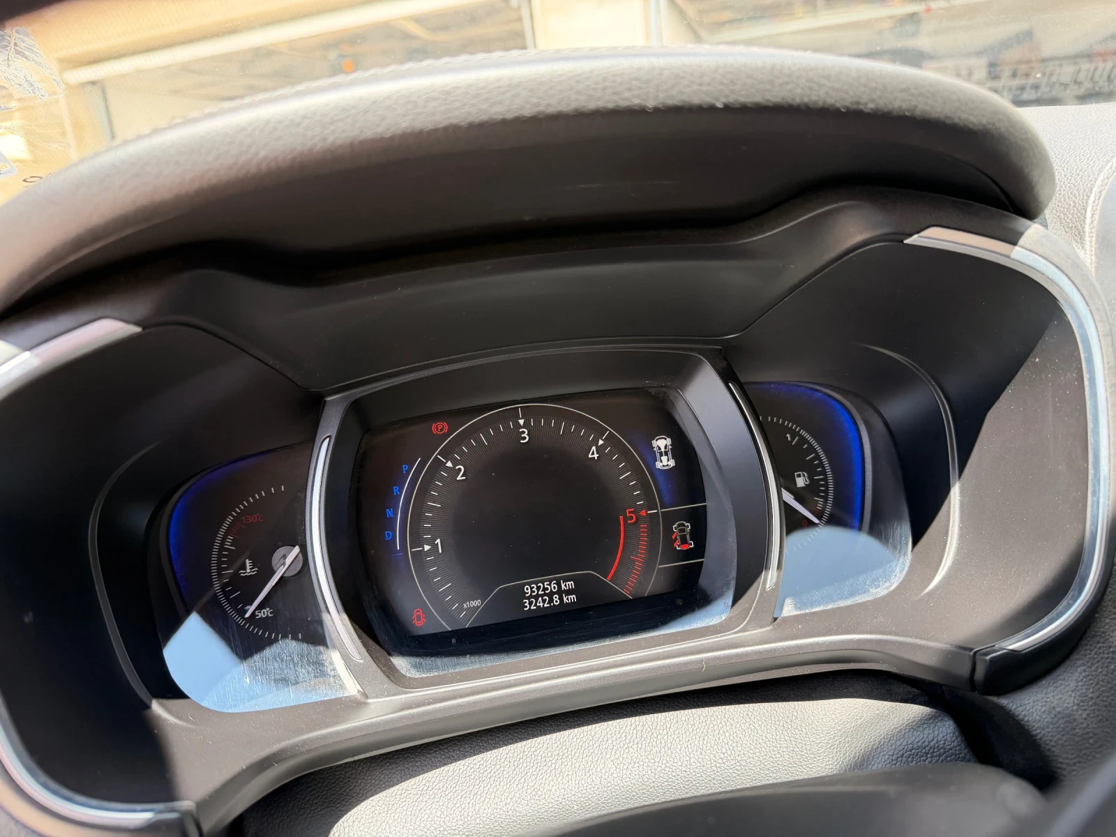 Renault Koleos, снимка 5 - Автомобили и джипове - 56428894