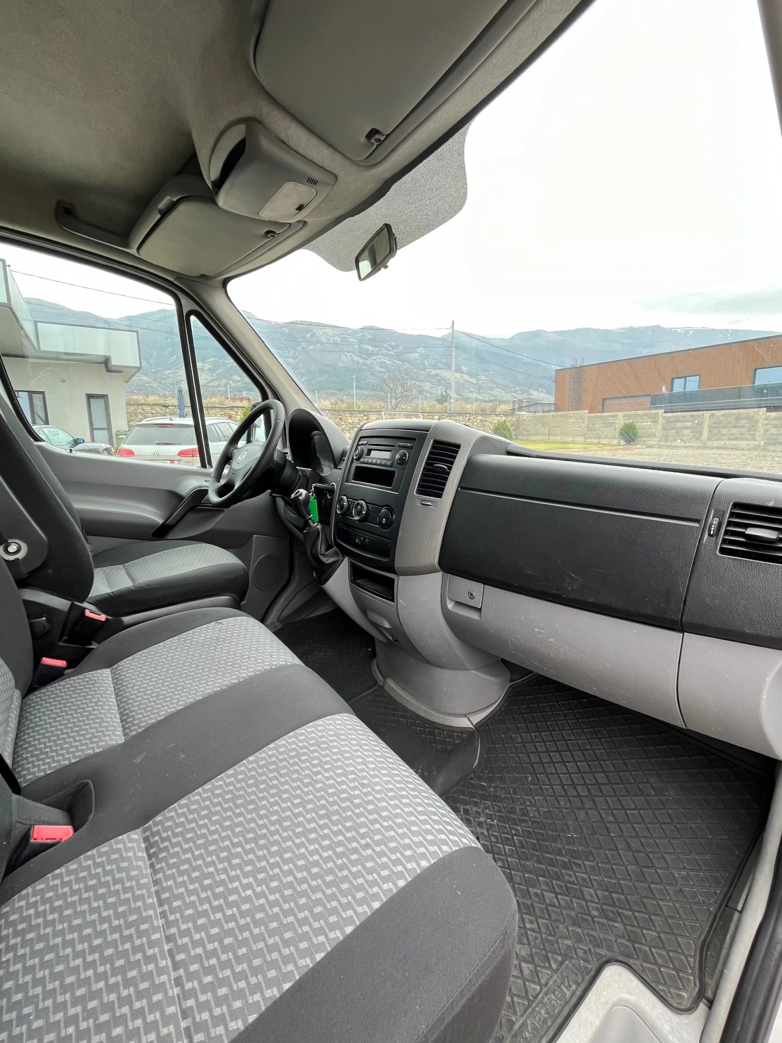 VW Crafter  3, 5    | Mobile.bg   13