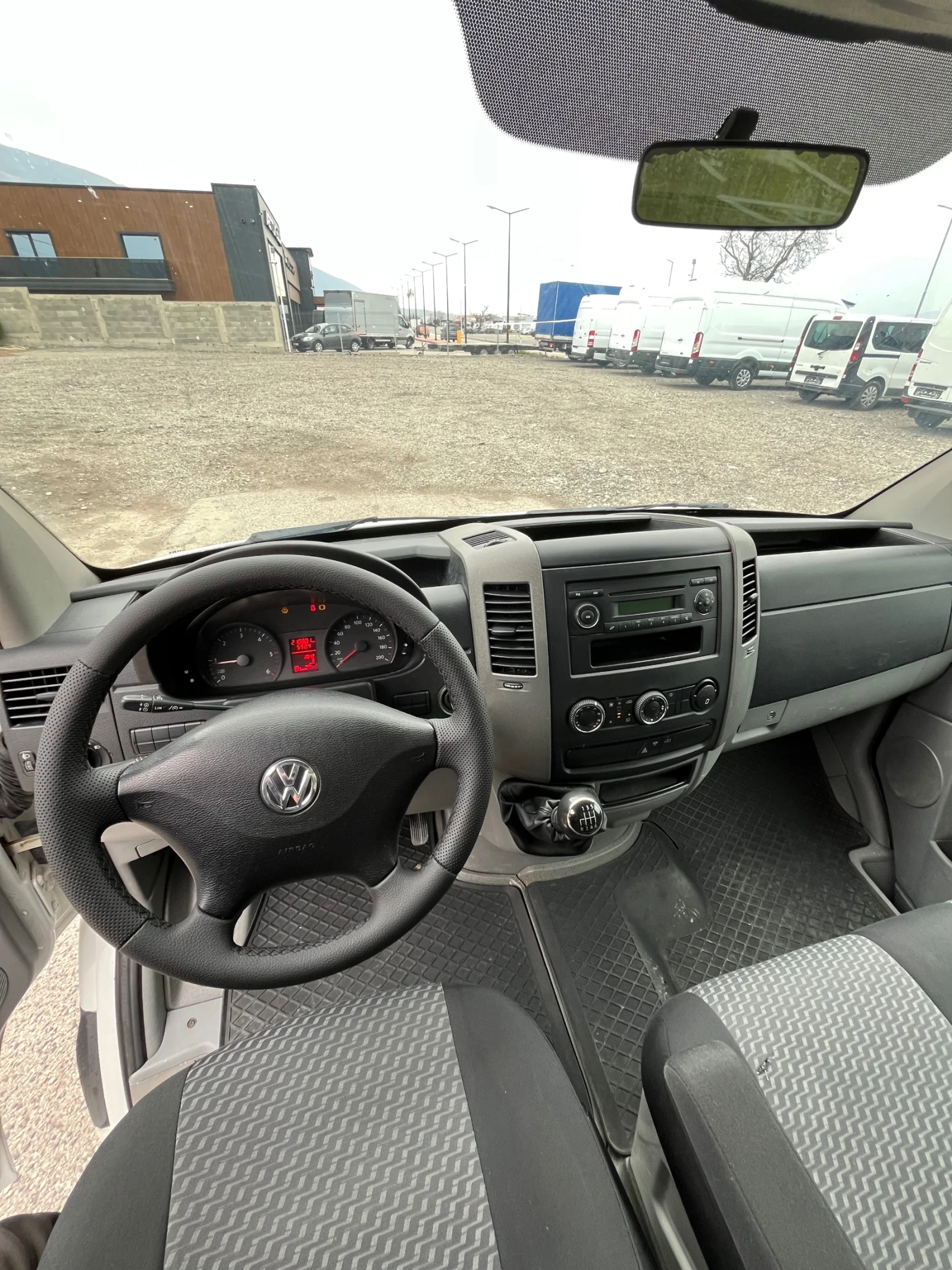 VW Crafter  3, 5    | Mobile.bg   17