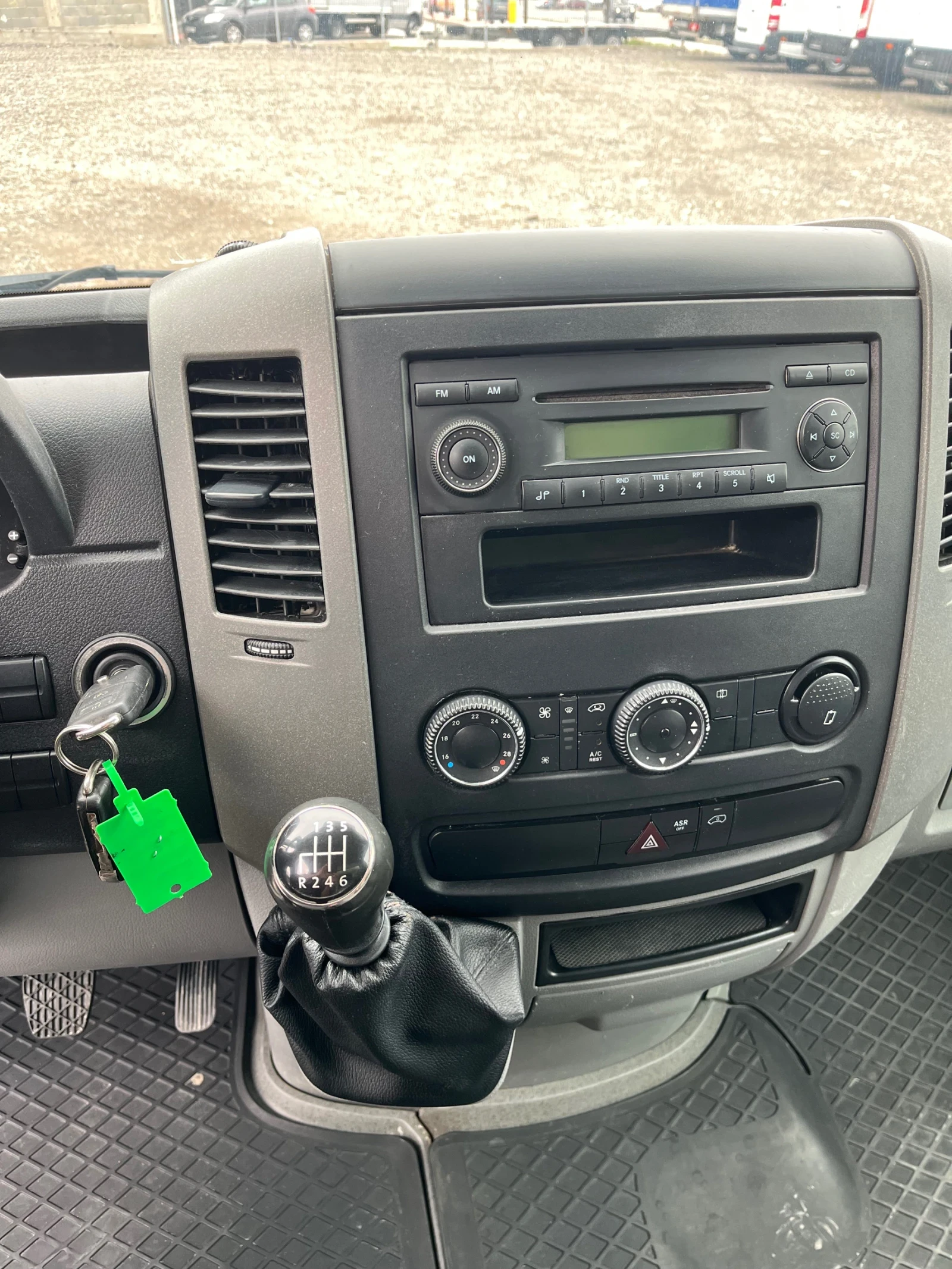 VW Crafter  3, 5    | Mobile.bg   15