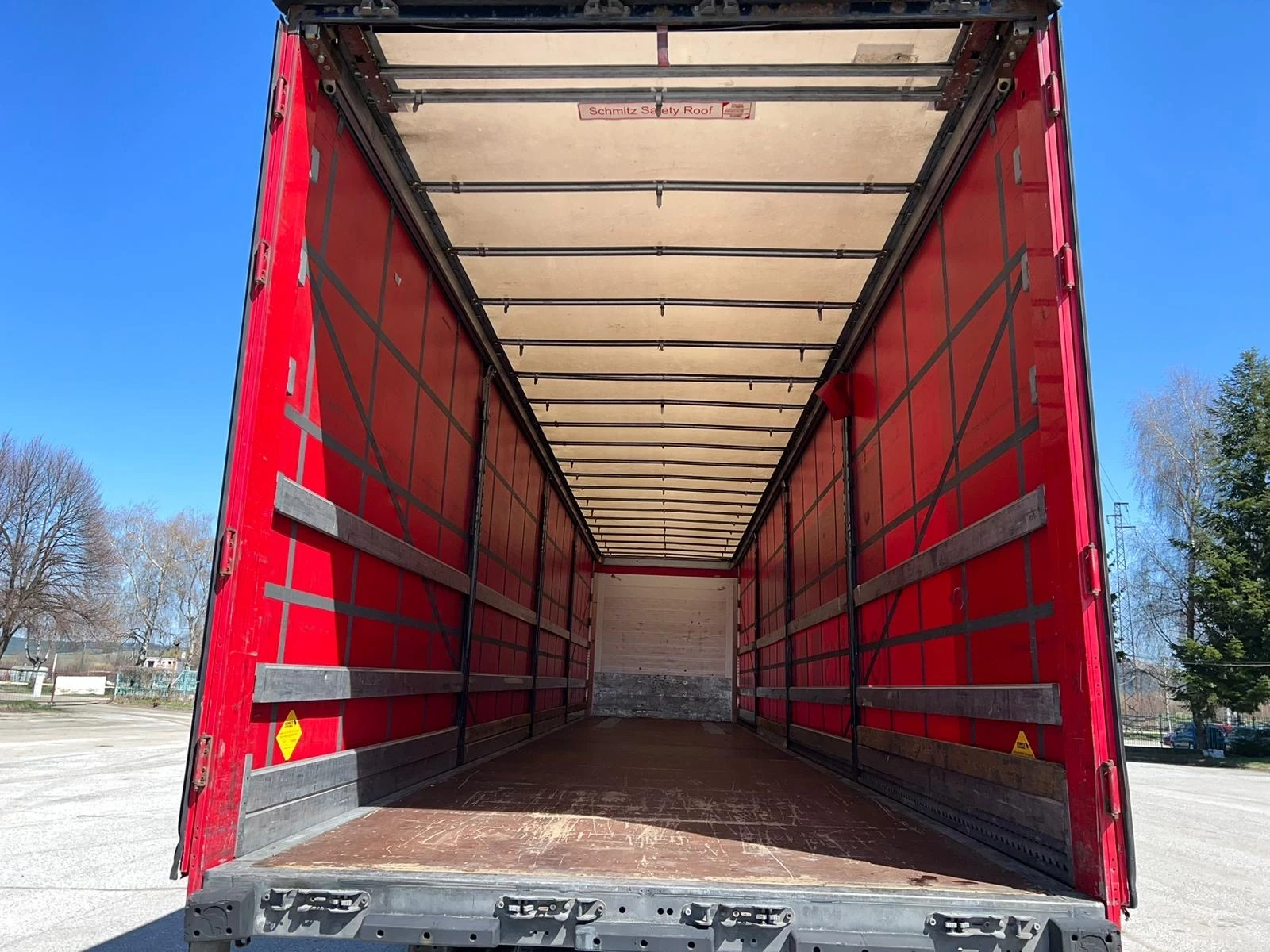 Полуремарке Schmitz SCS 24 EN 12 642-XL CODE WABCO ПОДЦИНКОВАНО ШАСИ, снимка 7 - Ремаркета - 55976112