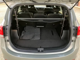 Kia Carens 1.7CRDi -7местен, снимка 14