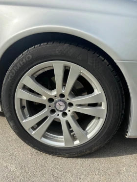 Mercedes-Benz E 220, снимка 16