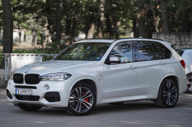     BMW X5M M50D