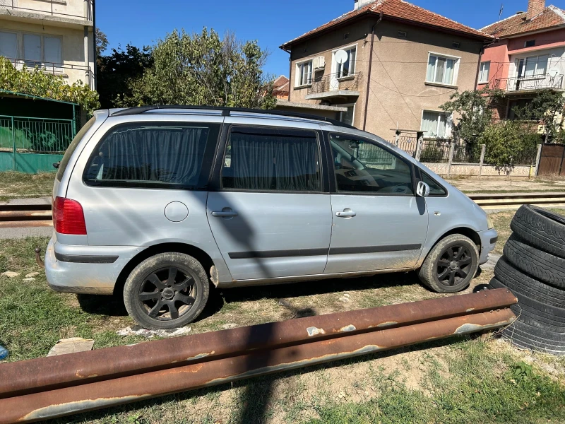 VW Sharan, снимка 6 - Автомобили и джипове - 47441643