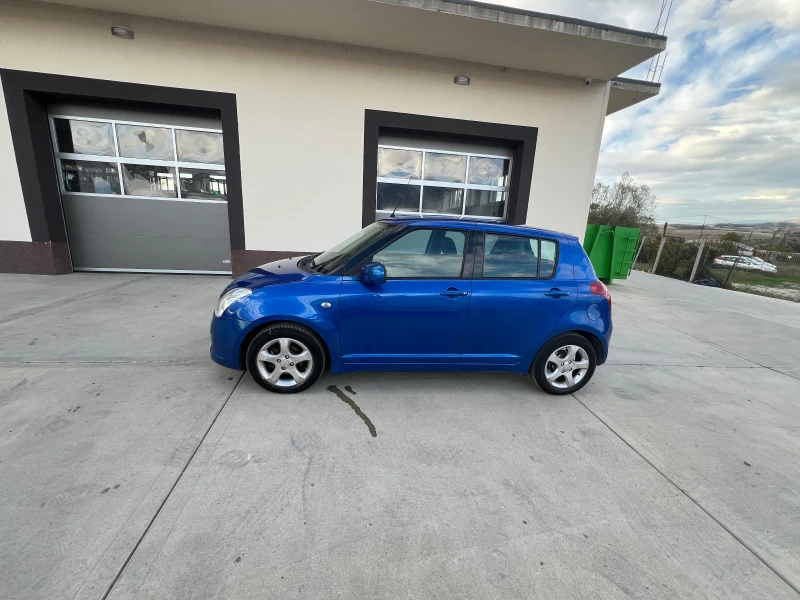 Suzuki Swift, снимка 8 - Автомобили и джипове - 47540962