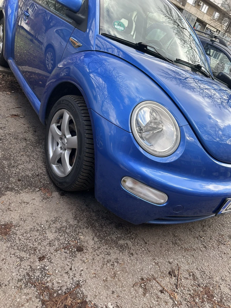 VW Beetle, снимка 1 - Автомобили и джипове - 49344145