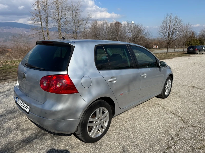 VW Golf 1.9 105кс 6ск, снимка 7 - Автомобили и джипове - 49350964