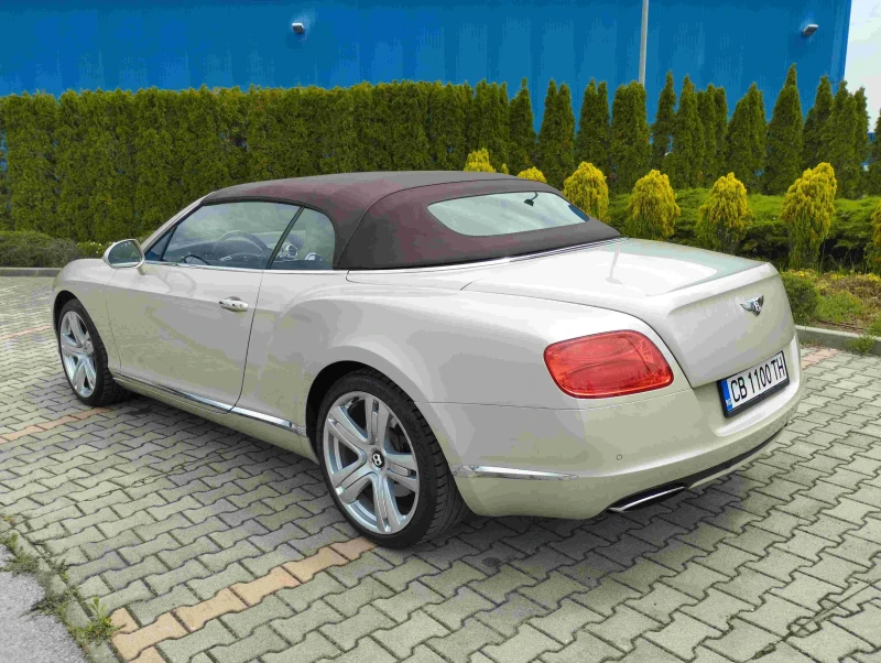 Bentley Continental  GTC W12 4X4, снимка 4 - Автомобили и джипове - 49554881