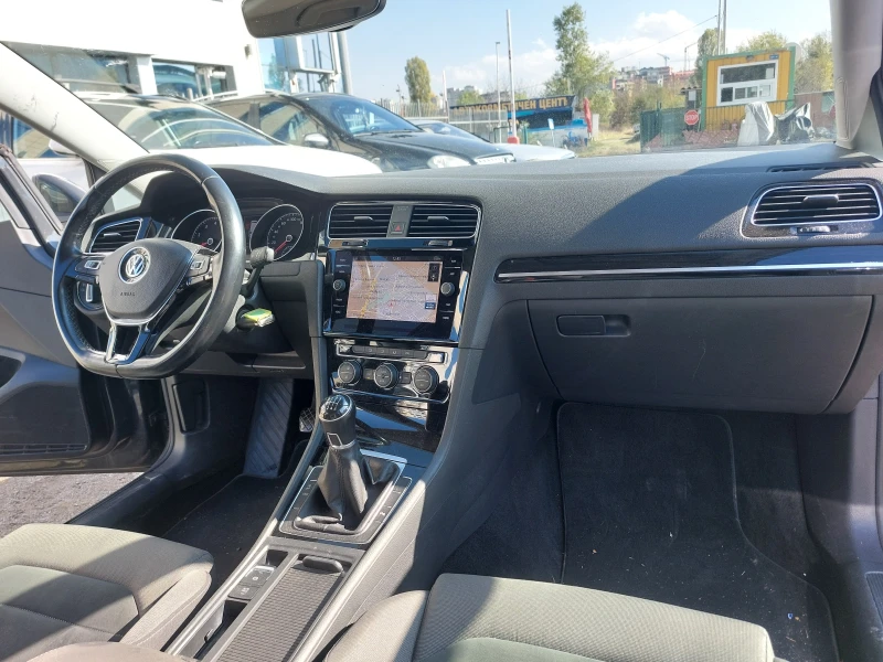 VW Golf 1.4TGI EXECUTIVE и SPORTSCOMBI CARPLAY NAVI 2БРОЯ, снимка 4 - Автомобили и джипове - 51994253