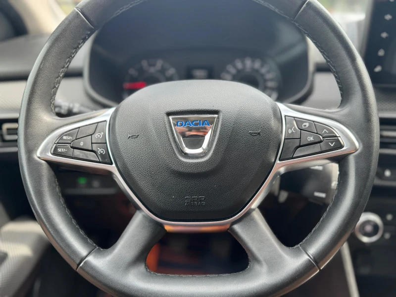 Dacia Jogger 1.0 LPG/ 6+ 1 места / keyless, снимка 10 - Автомобили и джипове - 51274848