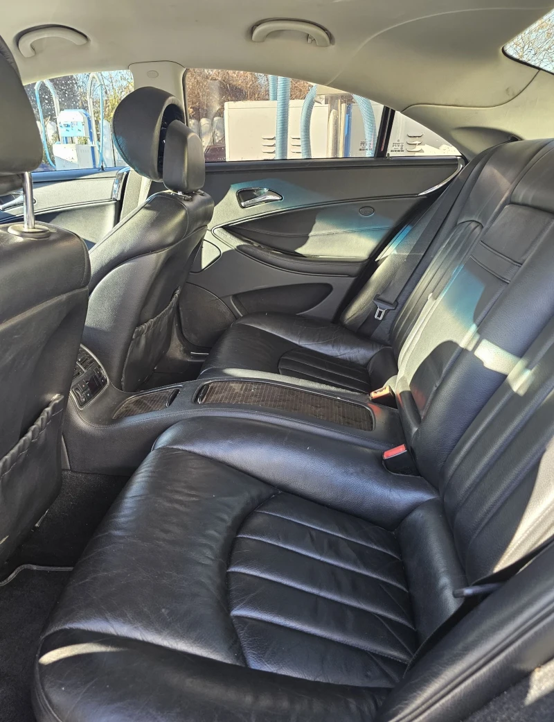 Mercedes-Benz CLS 320, снимка 5 - Автомобили и джипове - 53143841