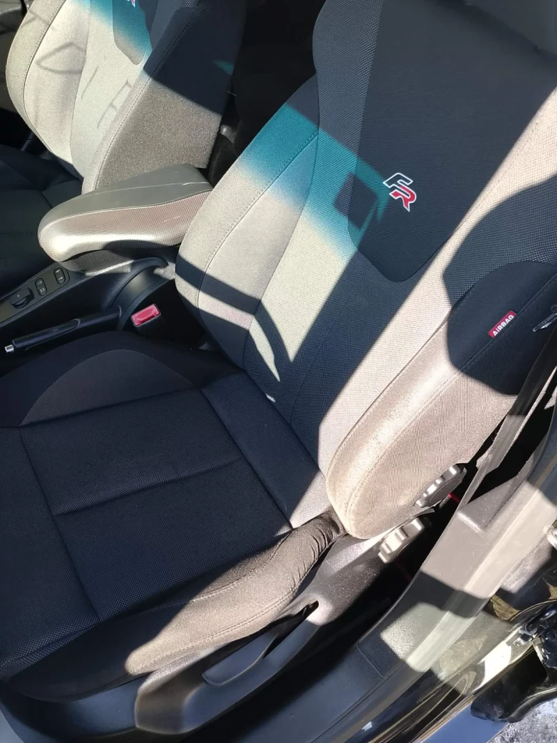 Seat Leon 2, снимка 11 - Автомобили и джипове - 52571939