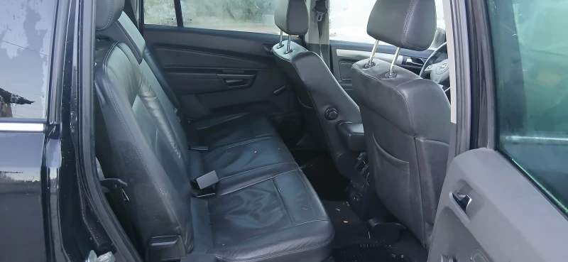 Opel Zafira 1.9 * * * КОЖА, ПОДГРЕВ, НАВИГАЦИЯ* * * , снимка 16 - Автомобили и джипове - 52933965