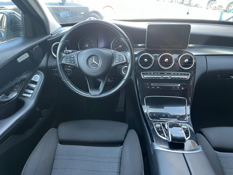 Mercedes-Benz C 180, снимка 6 - Автомобили и джипове - 52965325