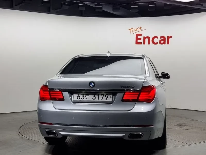 BMW 740 Li, снимка 4 - Автомобили и джипове - 54220188