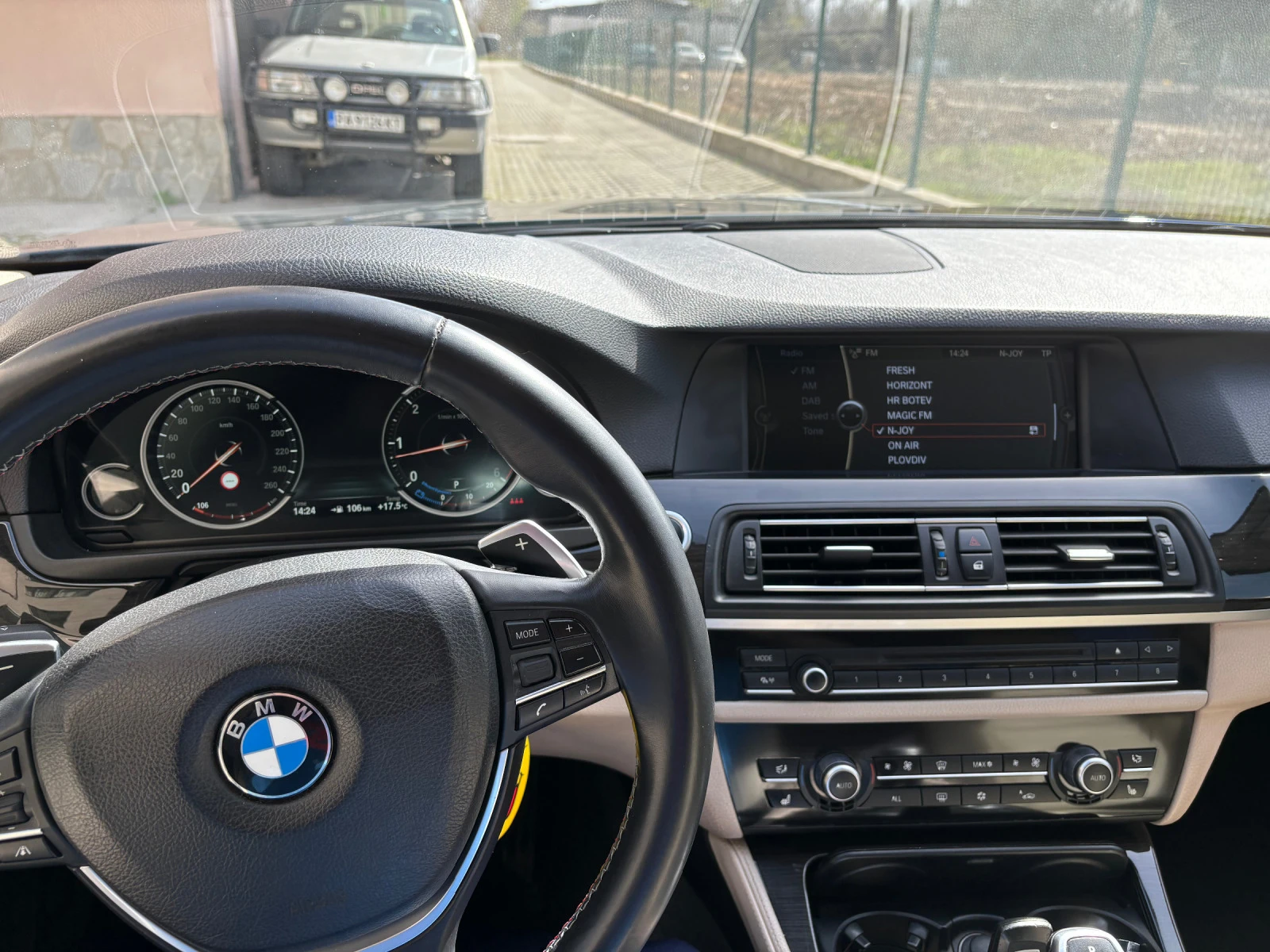 BMW 525 DIGITAL-HEAD* UP-DISTRONIC - изображение 8