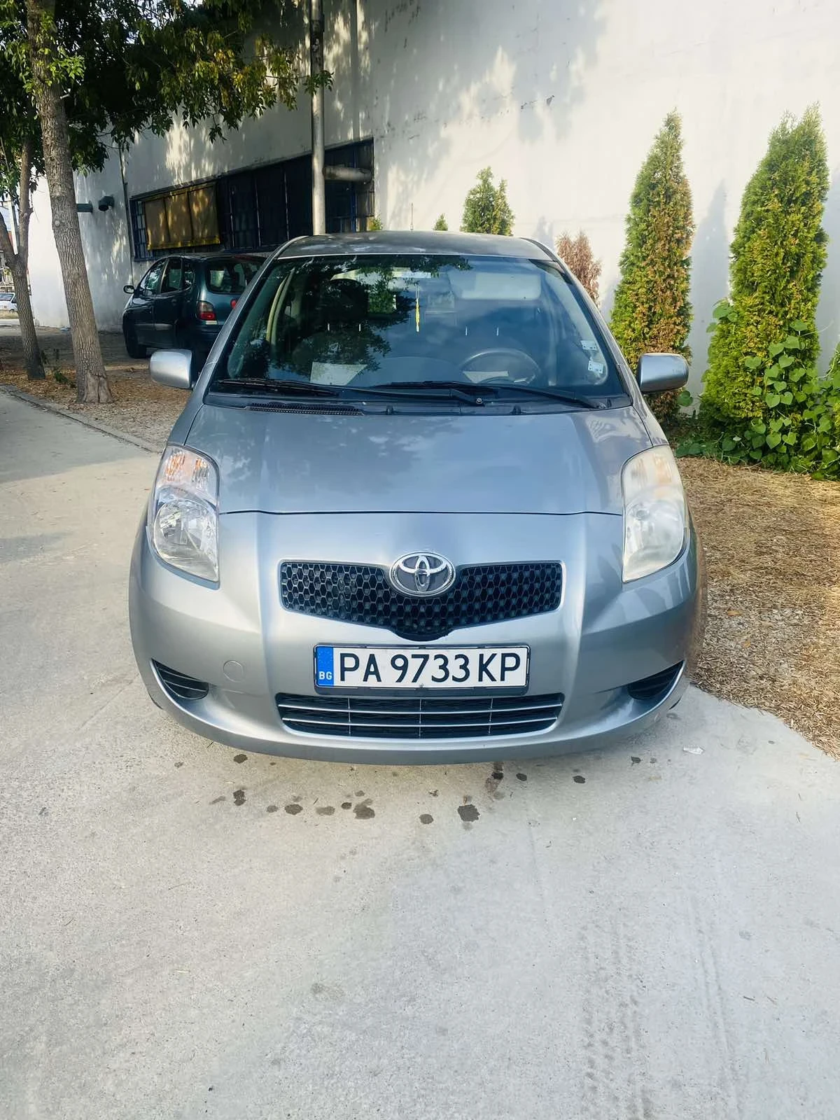 Toyota Yaris  - изображение 2