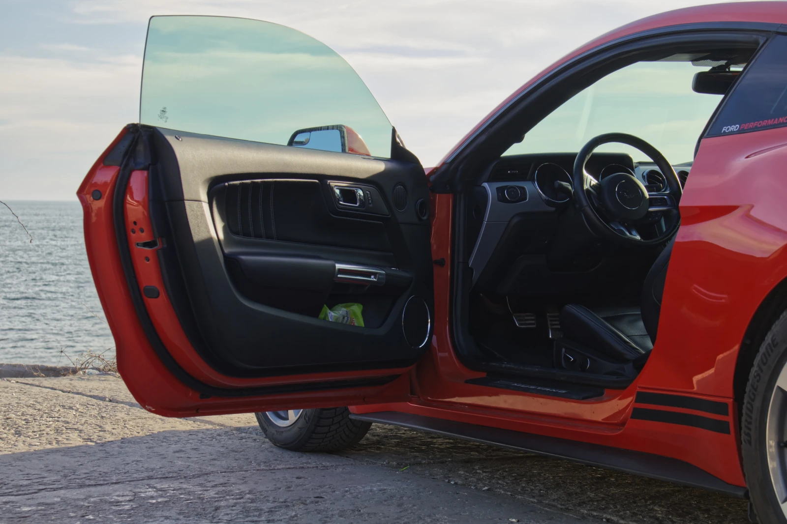Ford Mustang  - изображение 2
