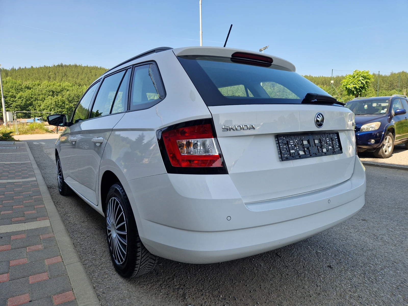Skoda Fabia 1.4TDI - изображение 8