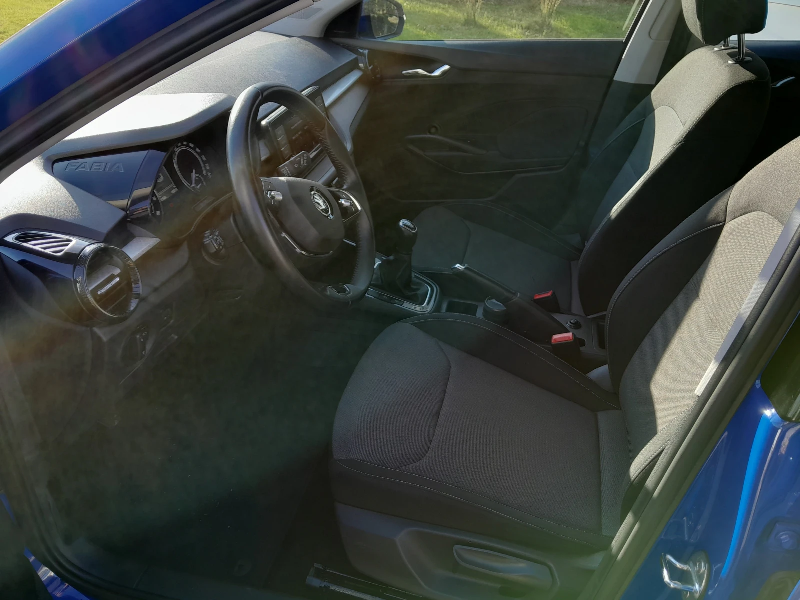 Skoda Fabia 1.0 MPI/ 5MT - изображение 5