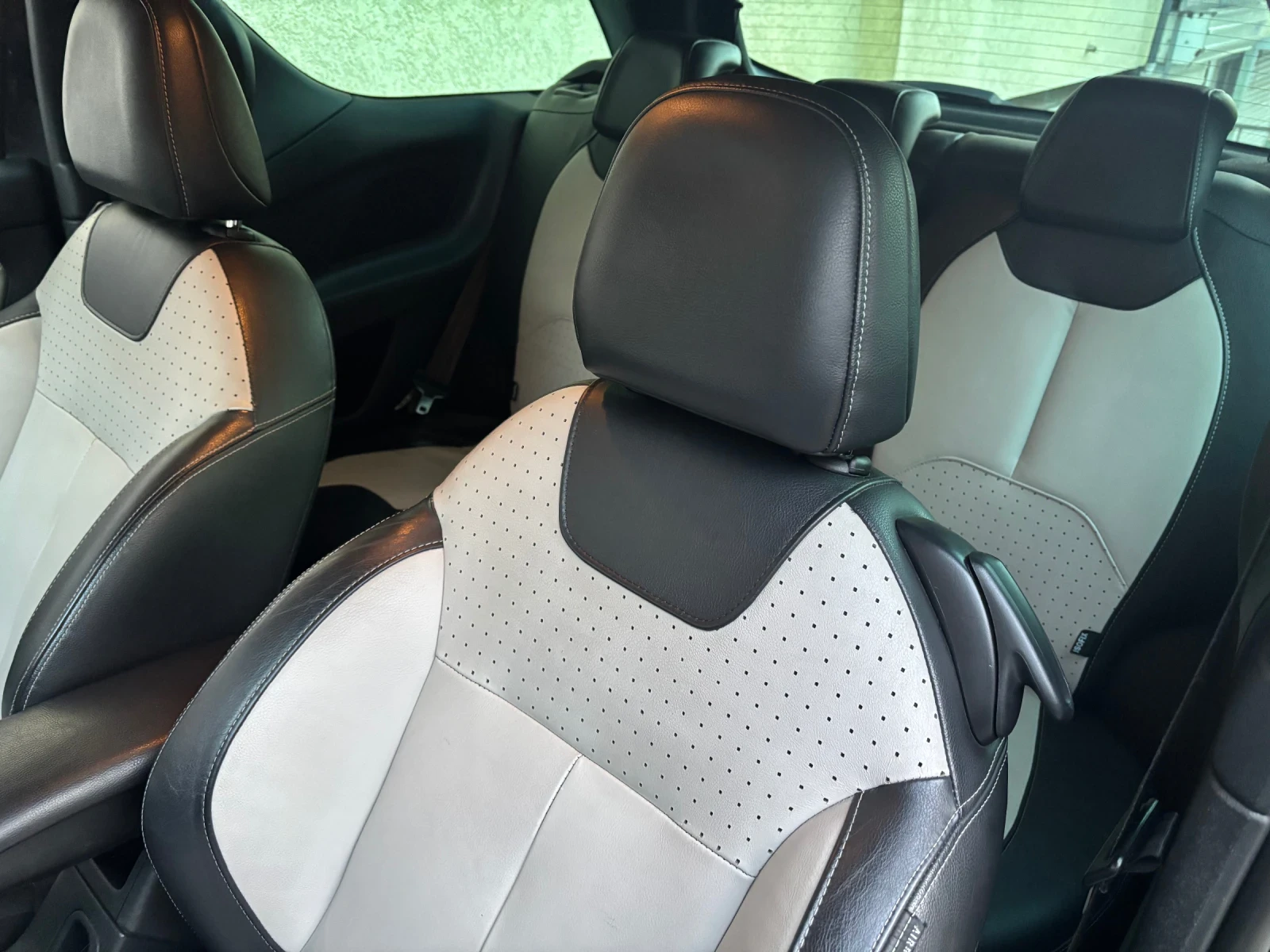 Citroen DS3 1, 6i | Mobile.bg � ����������� 9