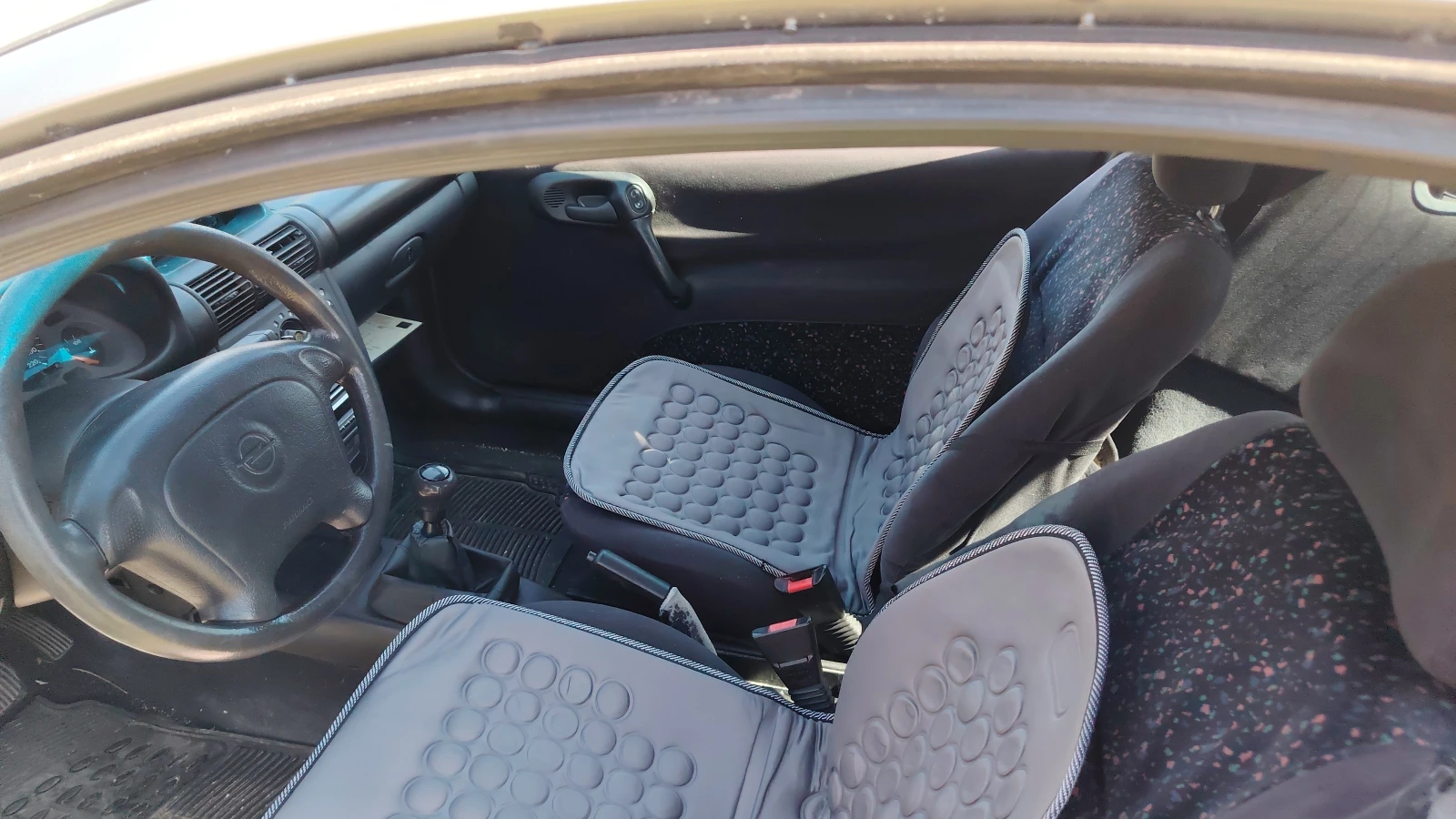 Opel Tigra, снимка 13 - Автомобили и джипове - 54140927