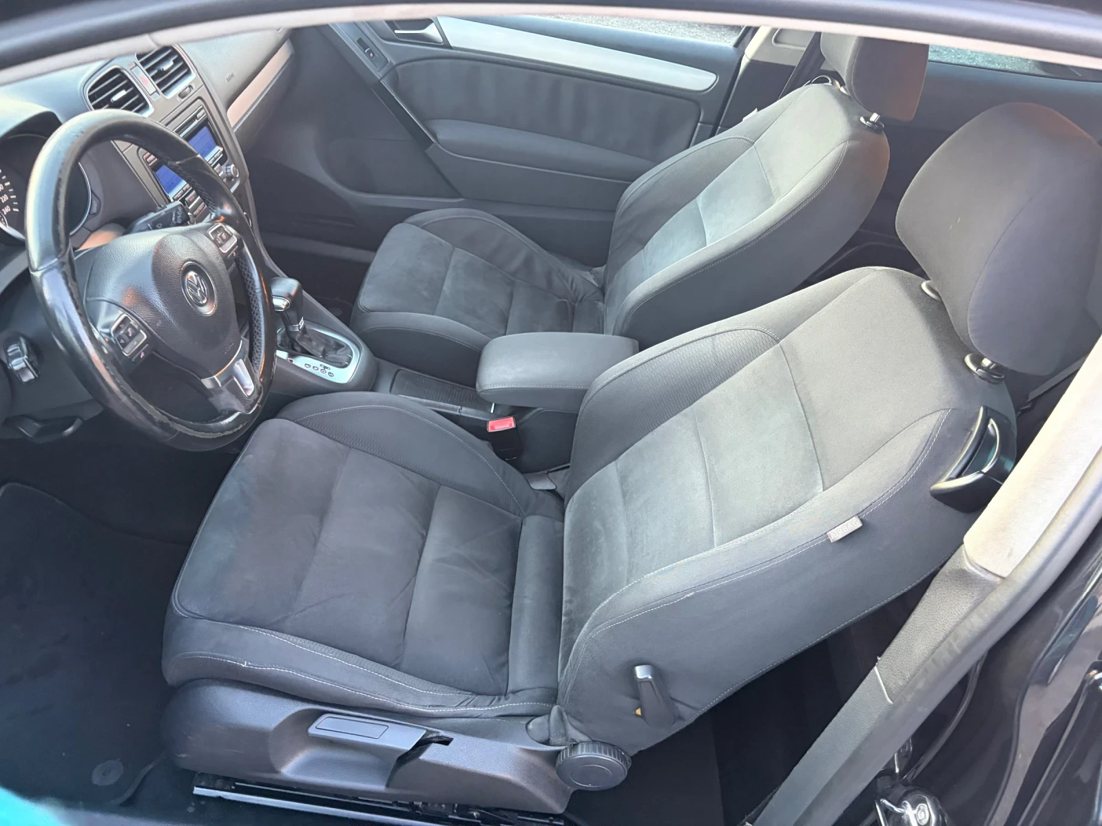 VW Golf, снимка 10 - Автомобили и джипове - 54139951