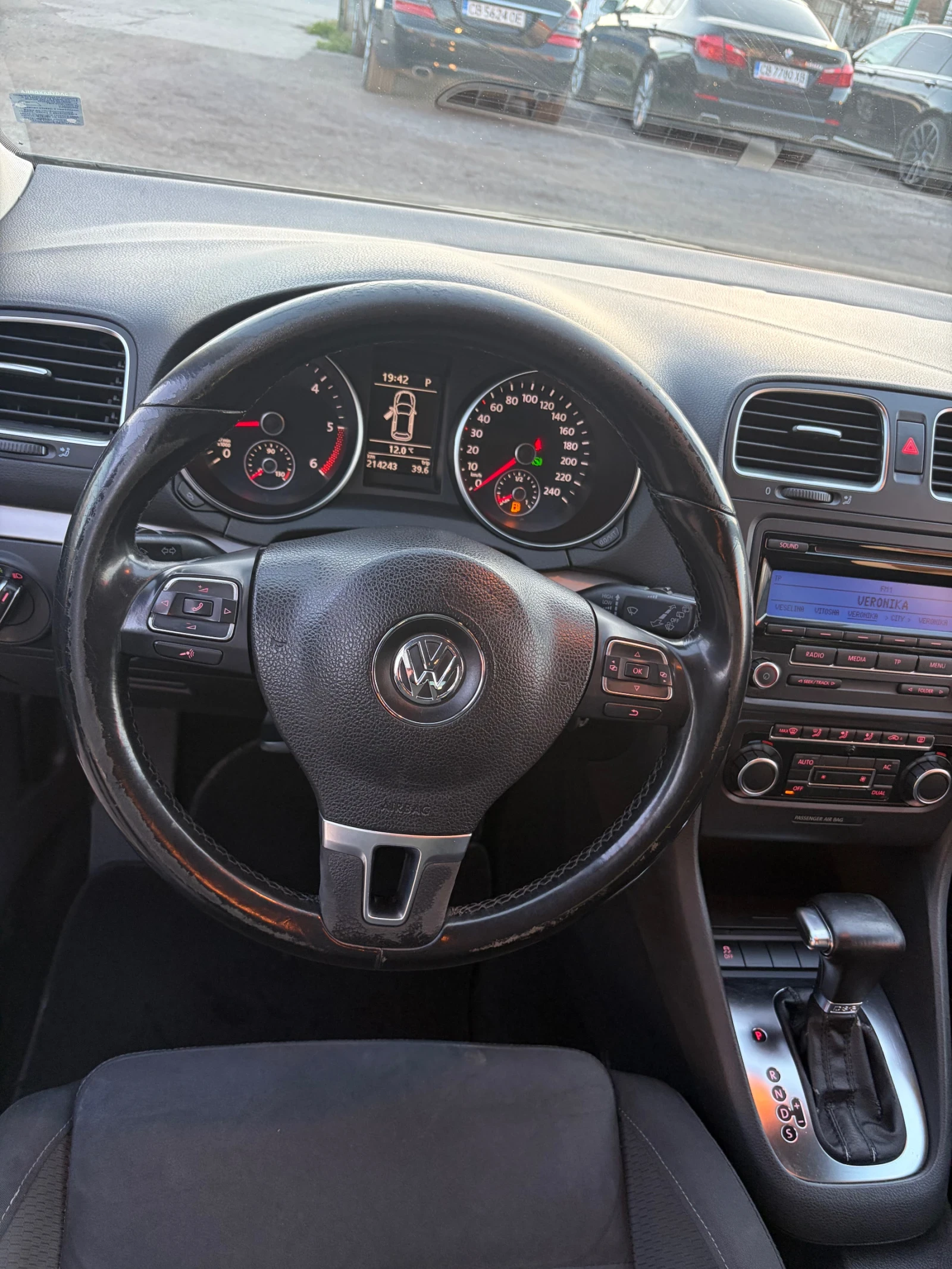 VW Golf, снимка 11 - Автомобили и джипове - 54139951