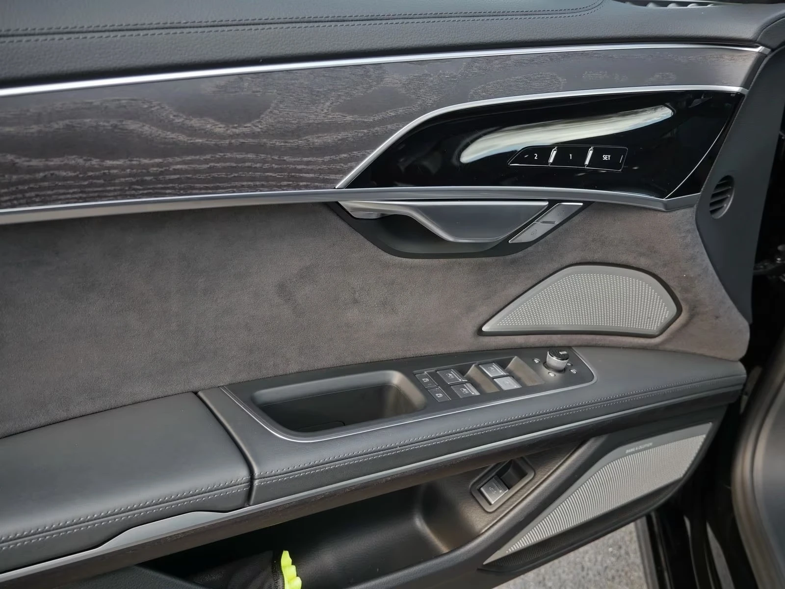 Audi A8 50 TDI LONG QUATTRO S-LINE TV PANO B&O, снимка 15 - Автомобили и джипове - 54296080