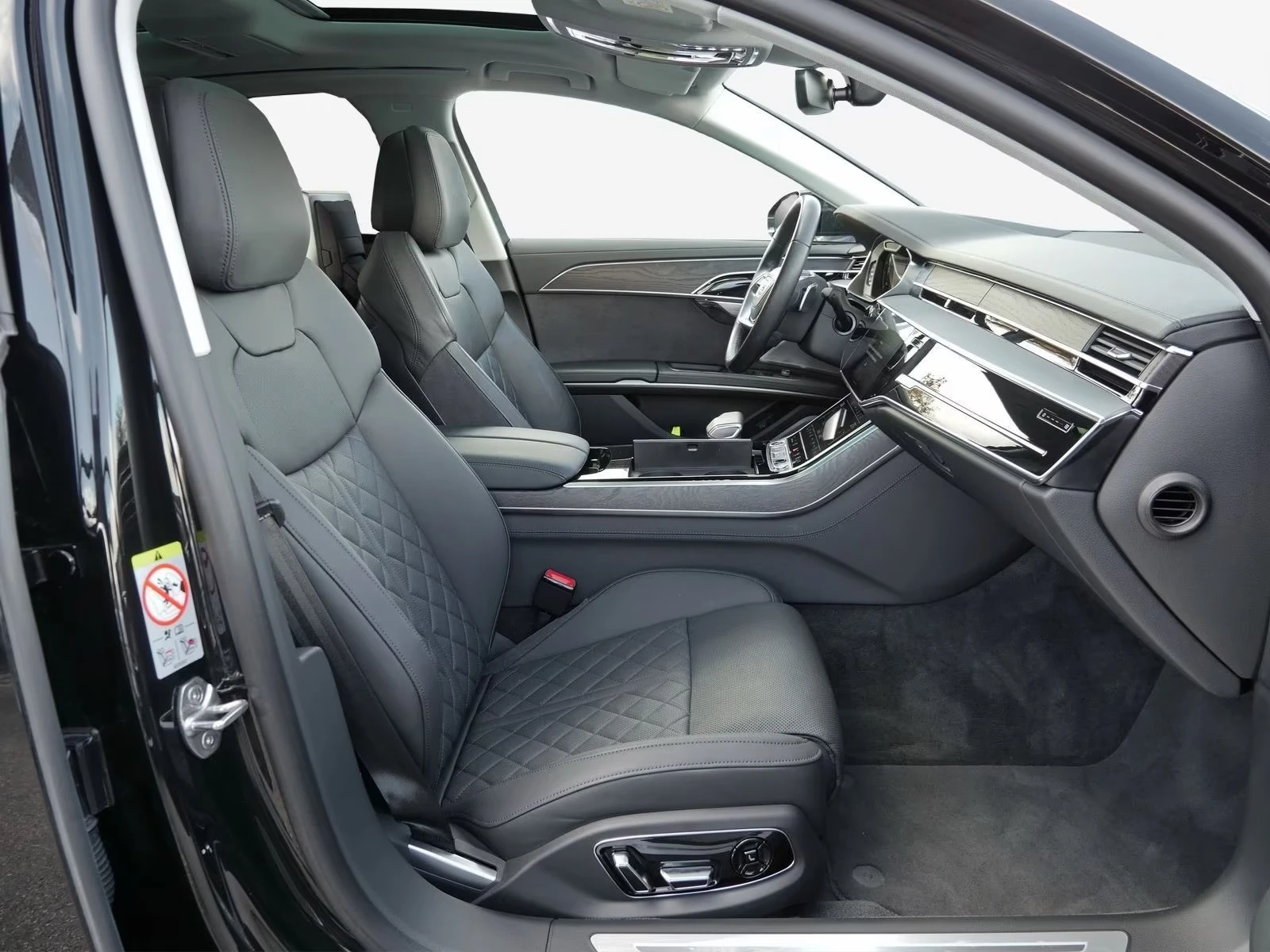 Audi A8 50 TDI LONG QUATTRO S-LINE TV PANO B&O, снимка 4 - Автомобили и джипове - 54296080