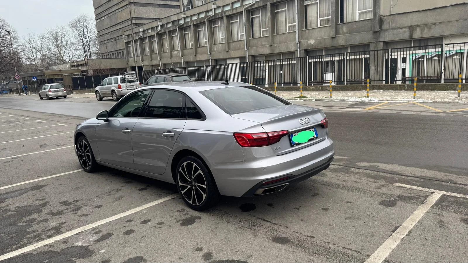 Audi A4 35 TDI (163кс.) Mild Hybrid S tronic, снимка 4 - Автомобили и джипове - 54691175