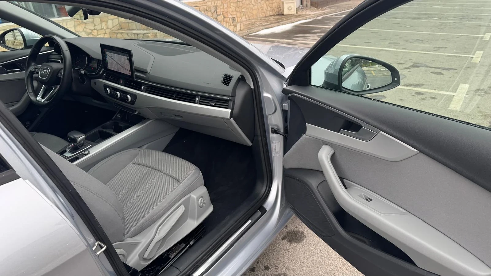 Audi A4 35 TDI (163кс.) Mild Hybrid S tronic, снимка 14 - Автомобили и джипове - 54691175