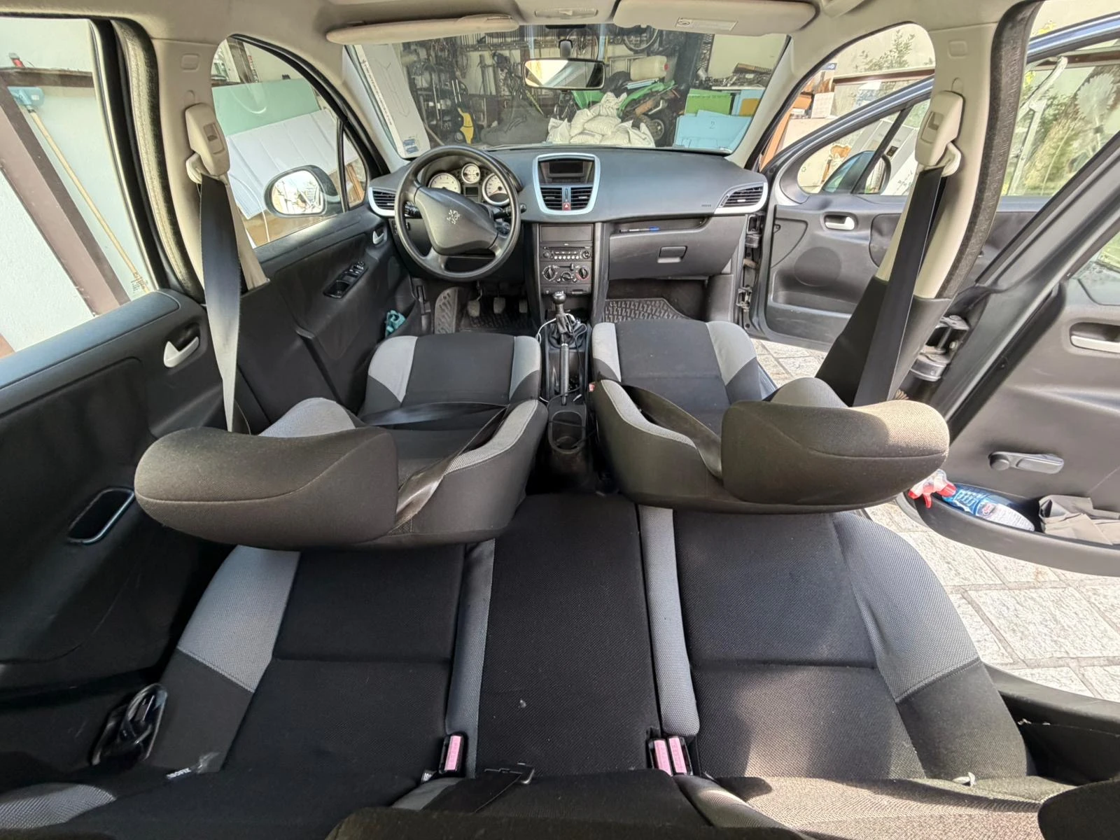 Peugeot 207 1.4.16v metan, снимка 7 - Автомобили и джипове - 54786722