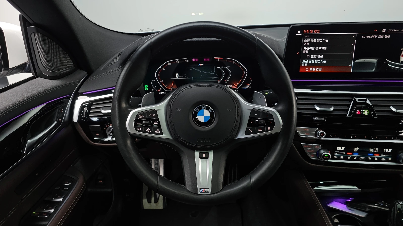 BMW 630 M PKG* 360 CAM* HEADUP* ПОДГРЕВИ* ШИБИДАХ, снимка 7 - Автомобили и джипове - 54983560
